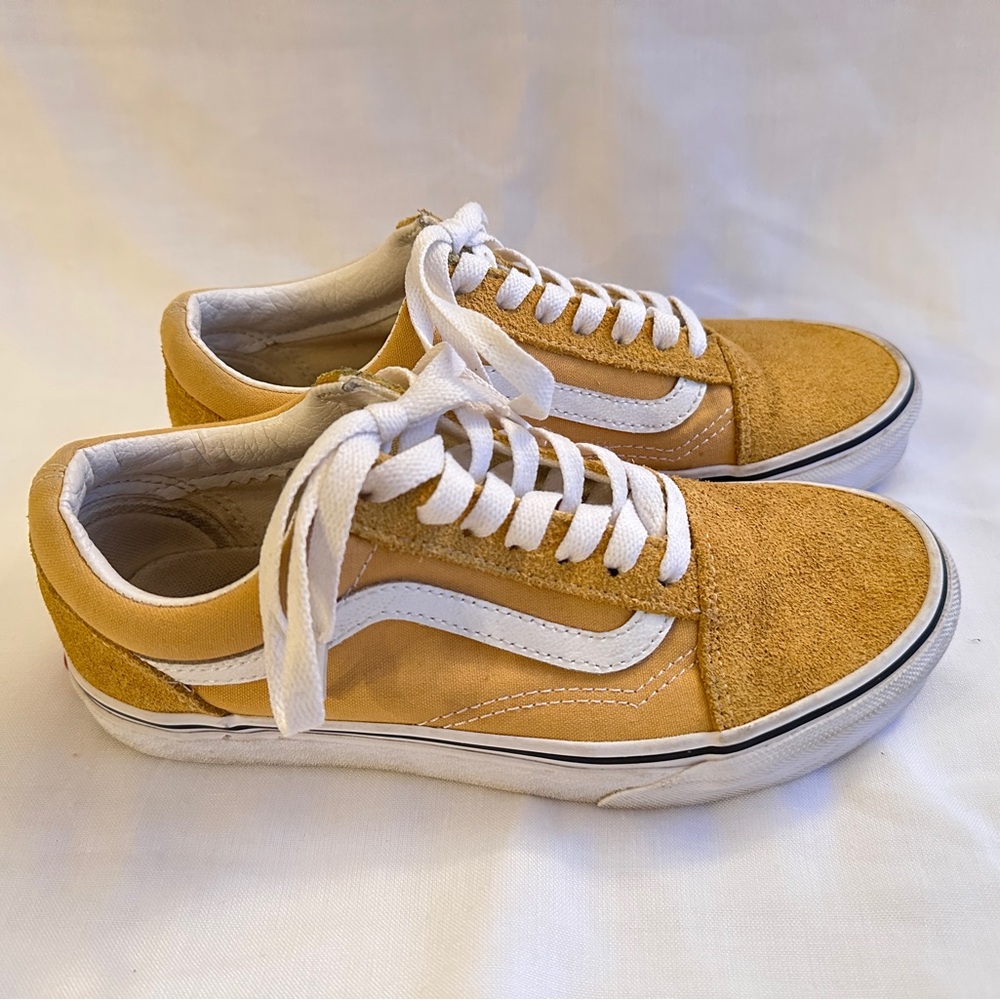 Vans OLD SKOOL Suede Mustard Skater Shoes